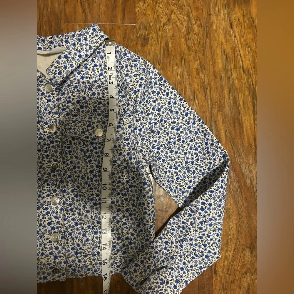 Zara Kid’s Denim Jacket Flowers Floral Print Size 8
